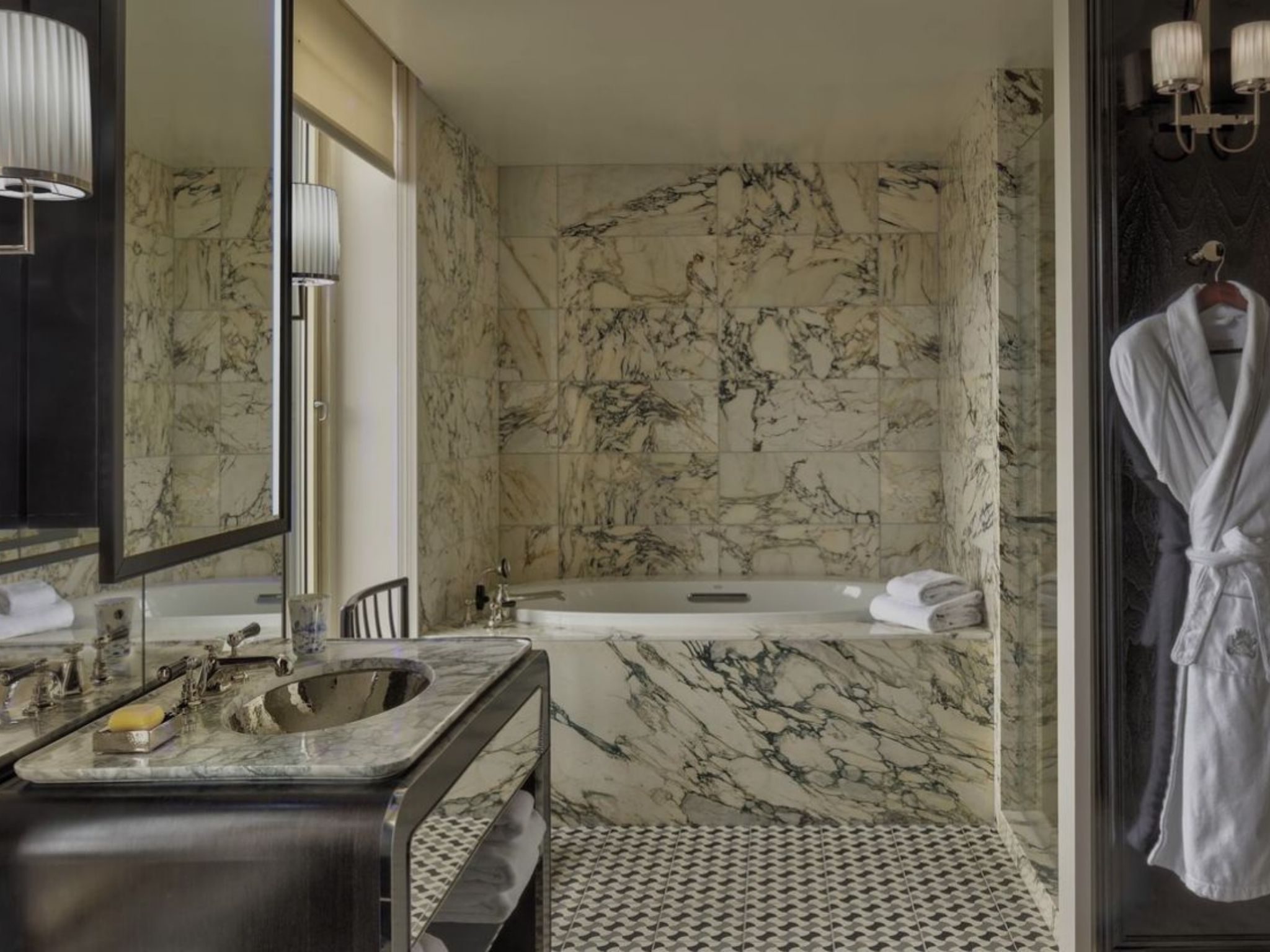 Exclusive Look Inside the World’s Skinniest Skyscraper Exclusive Look Inside the World’s Skinniest Skyscraper